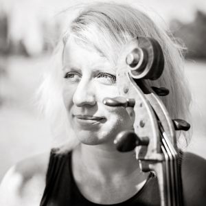 Dorota Barová